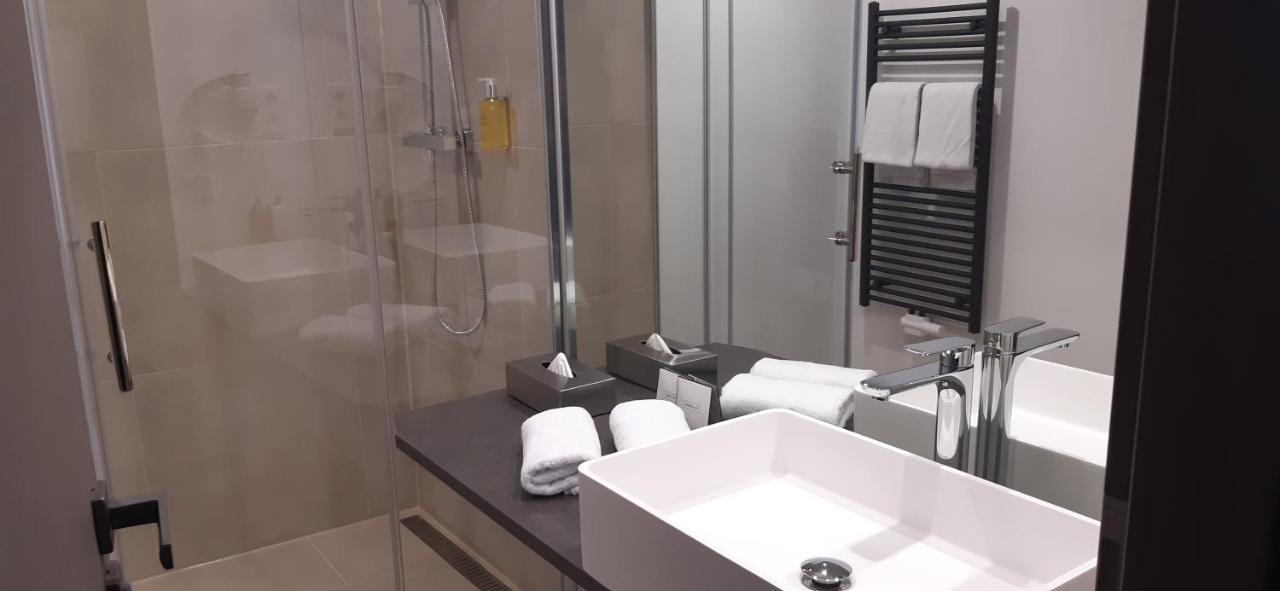 Remstal Hotel Вайнщад Екстериор снимка