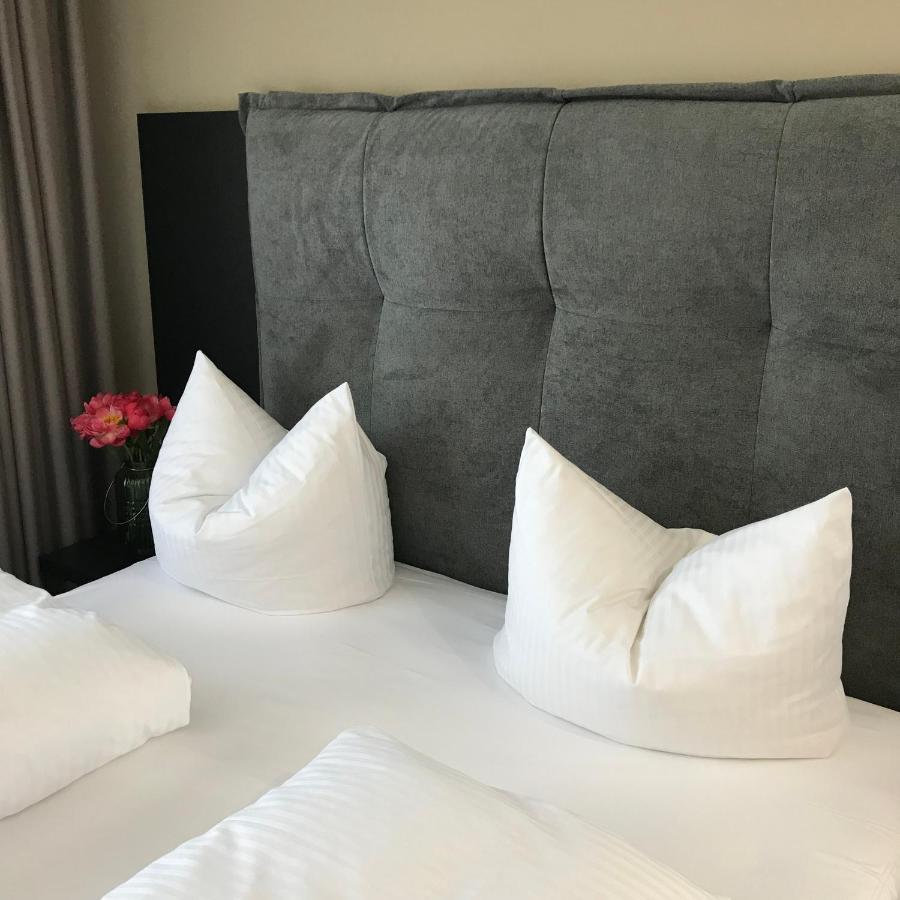 Remstal Hotel Вайнщад Екстериор снимка